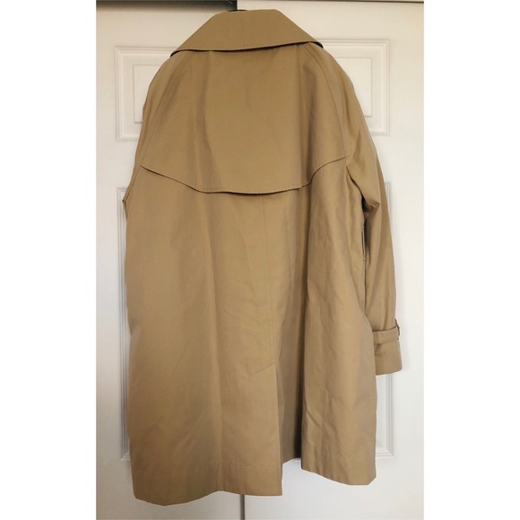 Burberry - Exaggerated Collar Trench Coat in Honey - Picture 7 of 15